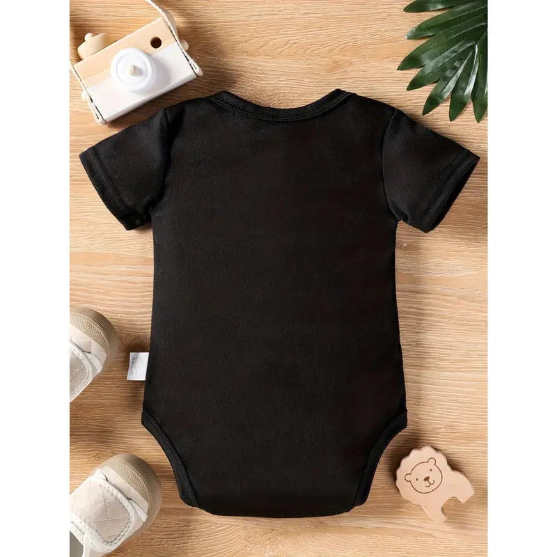 Unisex Baby Bodysuit - Cute "If Mom and Dad Say No Call Grandpa" Print, Soft Knitted Fabric, round Neck, Snaps Detail, Regular Fit, Short Sleeves, All-Seasons, Versatile Baby Items Onesie, 96%Cotton, Printed, Tagless, Jersey Onesie Unisex Bodysuits & One-